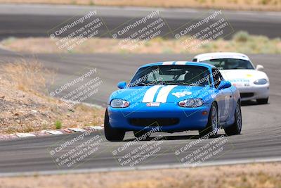 media/May-31-2025-CalClub SCCA (Sat) [[2c1a04e1ee]]/Qualifying/Group 5/Turn 4/